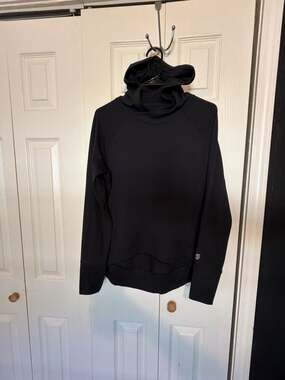 Etonic Athletic Hoodie Size S-C Black Pullover Sweatshirt